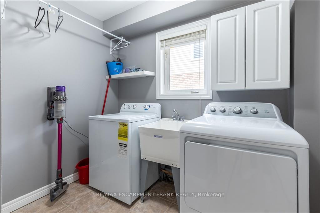Photo 6 of 53 Dulgaren Street, Hamilton, Eleanor — HOMEH