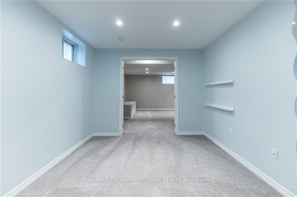 Photo 35 of 53 Dulgaren Street, Hamilton, Eleanor — HOMEH