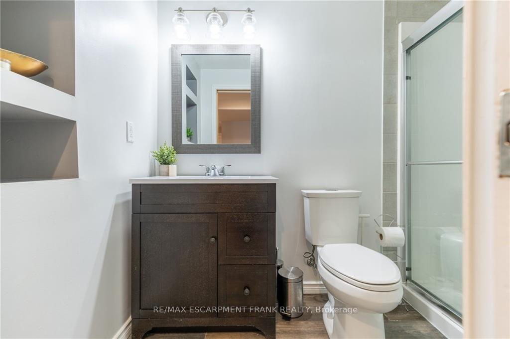 Photo 36 of 53 Dulgaren Street, Hamilton, Eleanor — HOMEH
