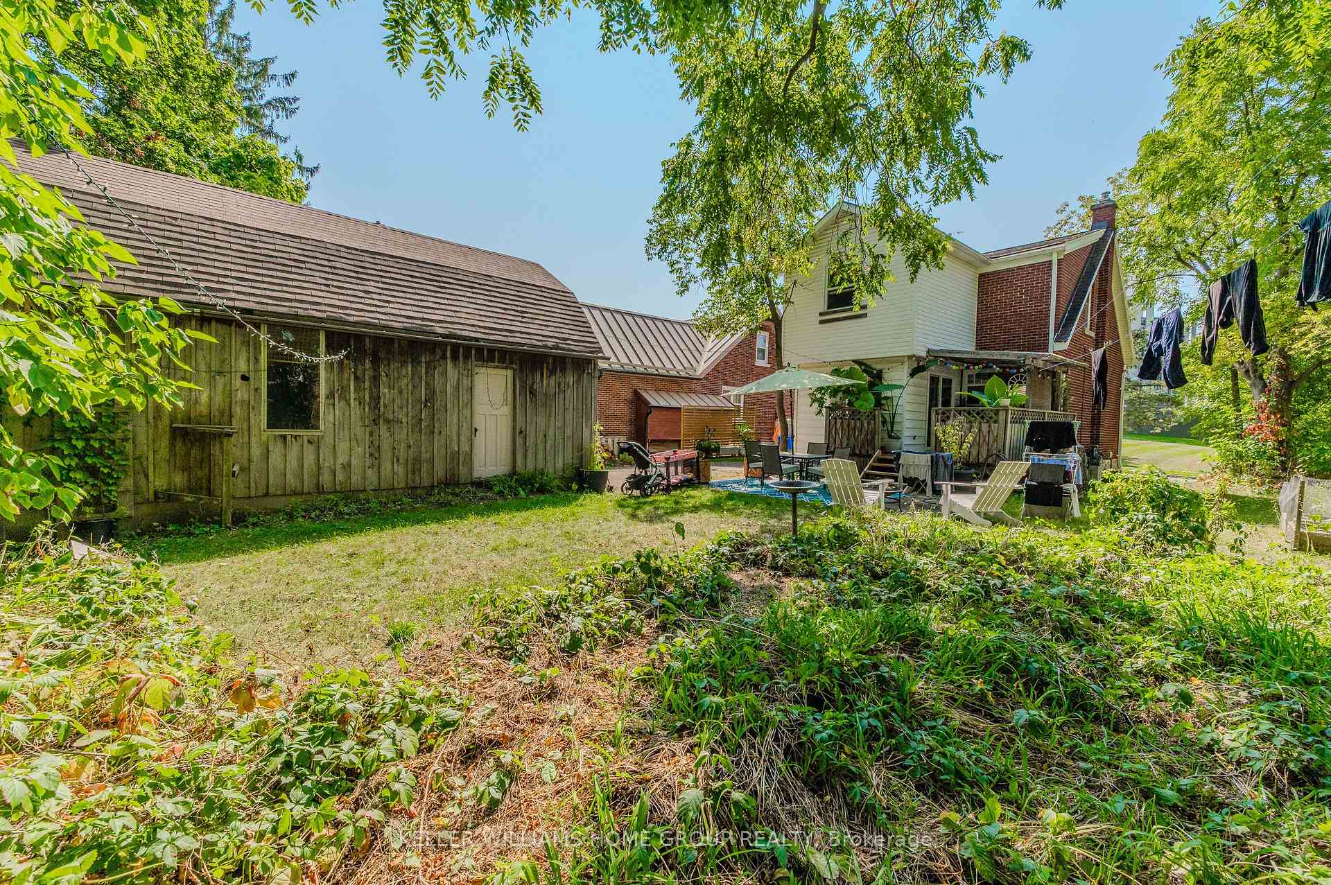 Photo 27 of 18 Roslin Avenue N, Waterloo — HOMEH