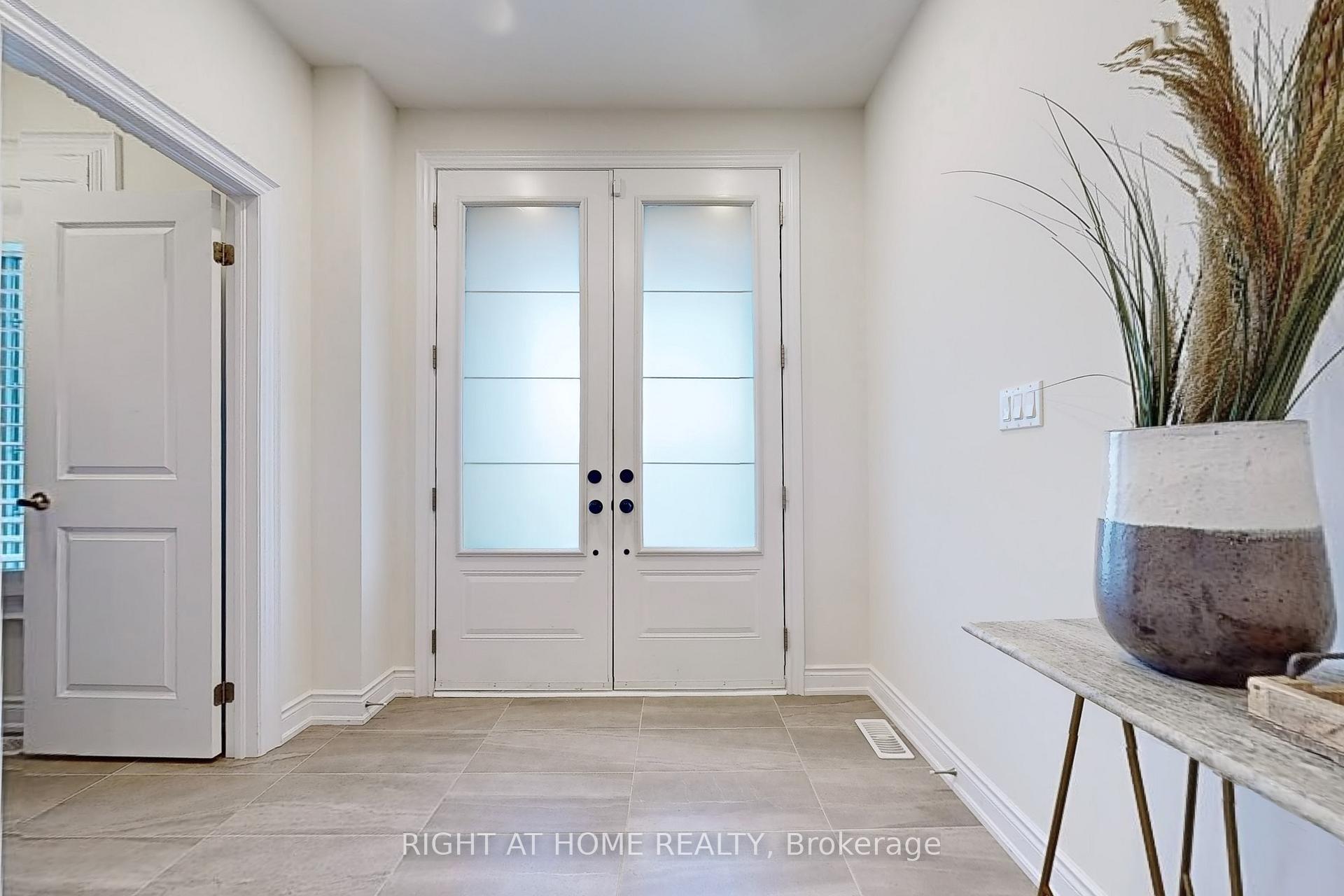 Photo 3 of 1420 Lawson Street, Innisfil, Alcona — HOMEH