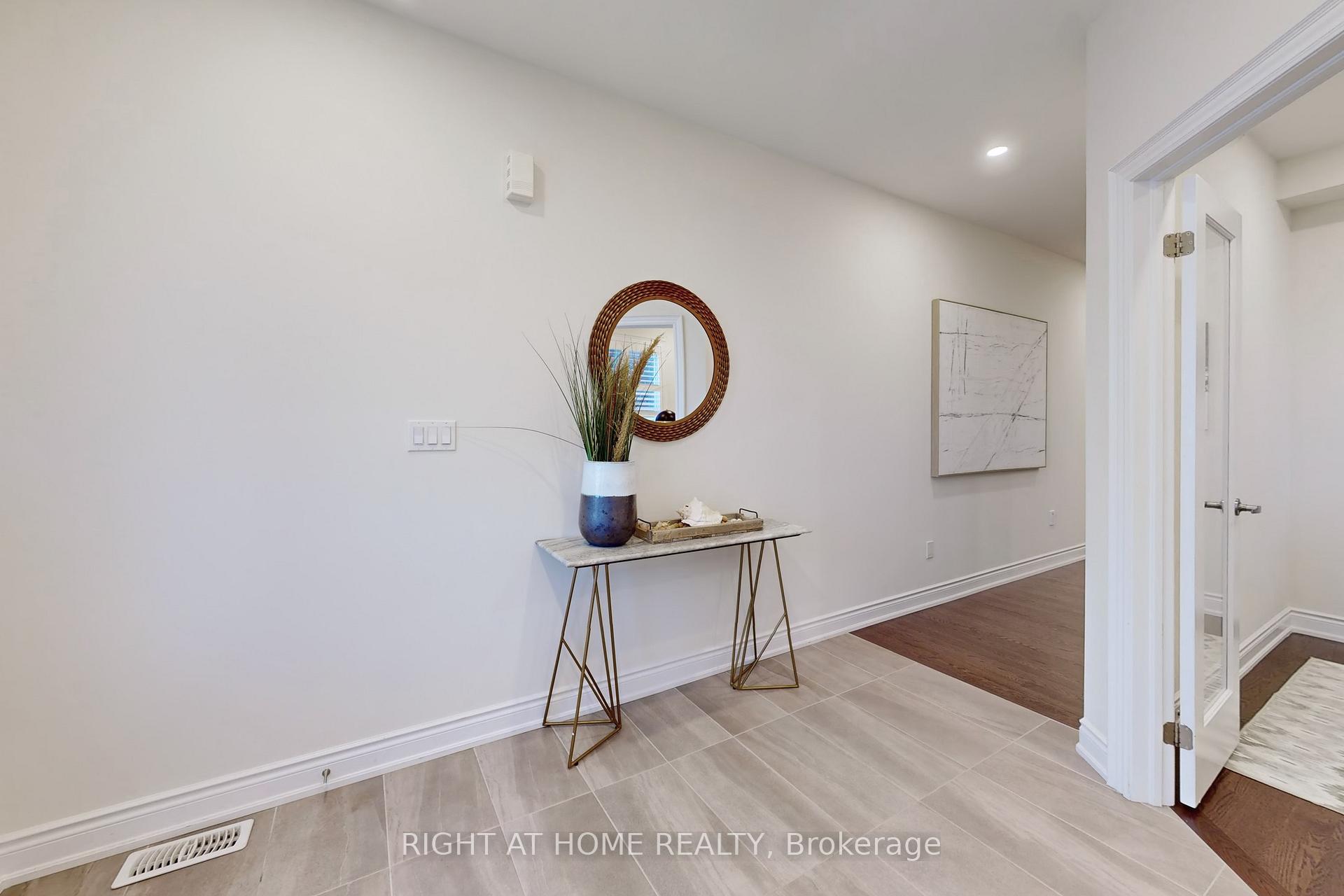 Photo 2 of 1420 Lawson Street, Innisfil, Alcona — HOMEH