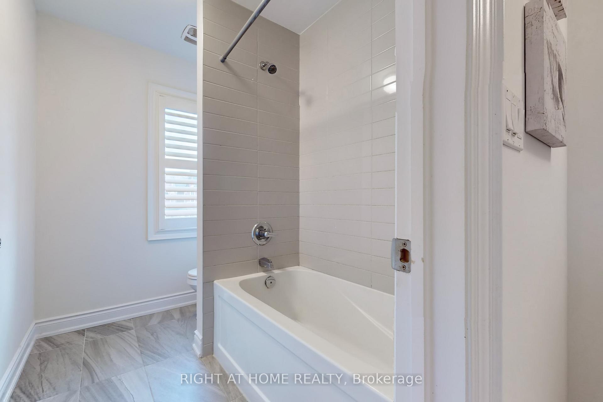 Photo 27 of 1420 Lawson Street, Innisfil, Alcona — HOMEH
