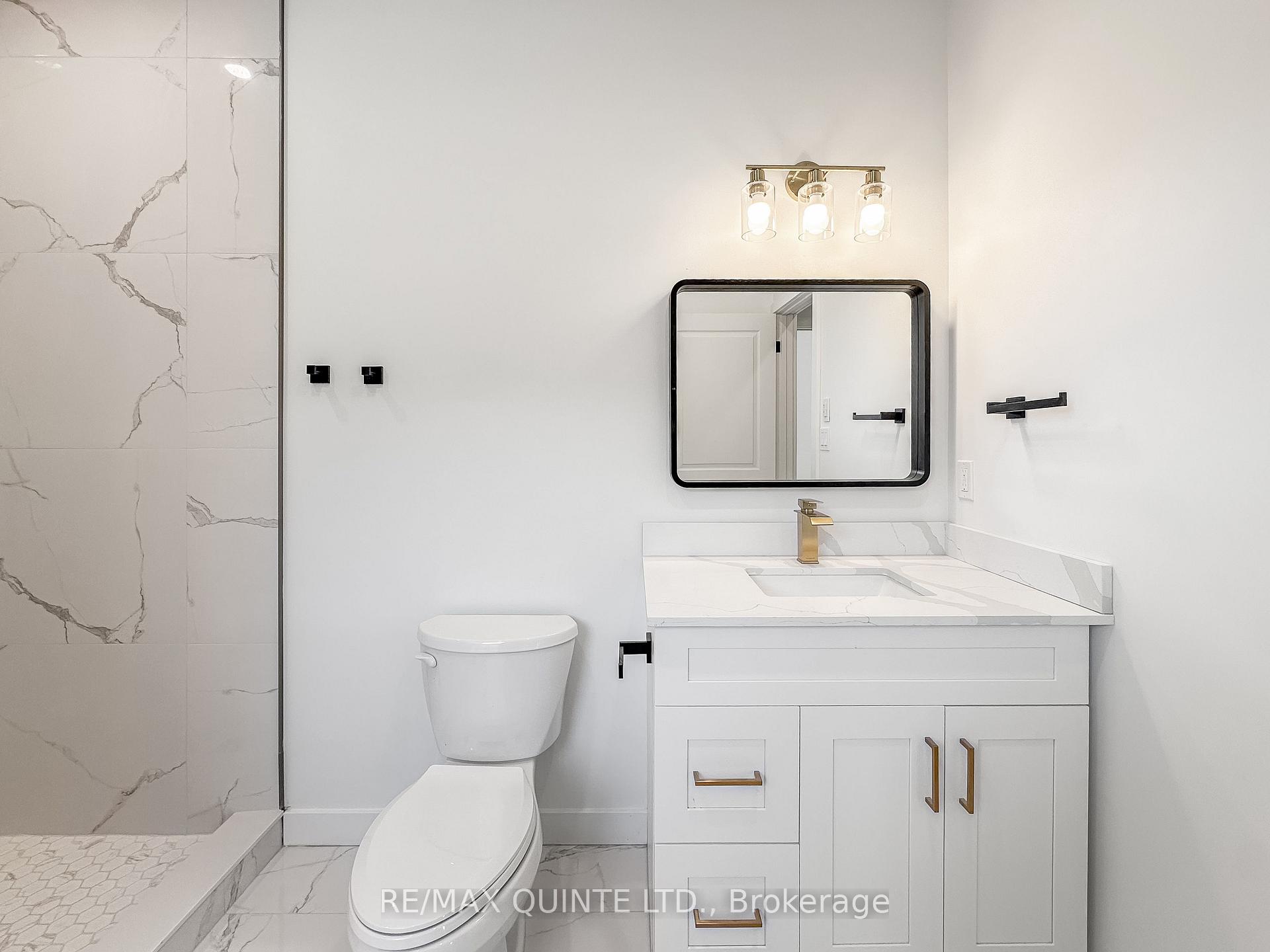 Photo 11 of 256 Coleman Street, Belleville, Belleville Ward — HOMEH