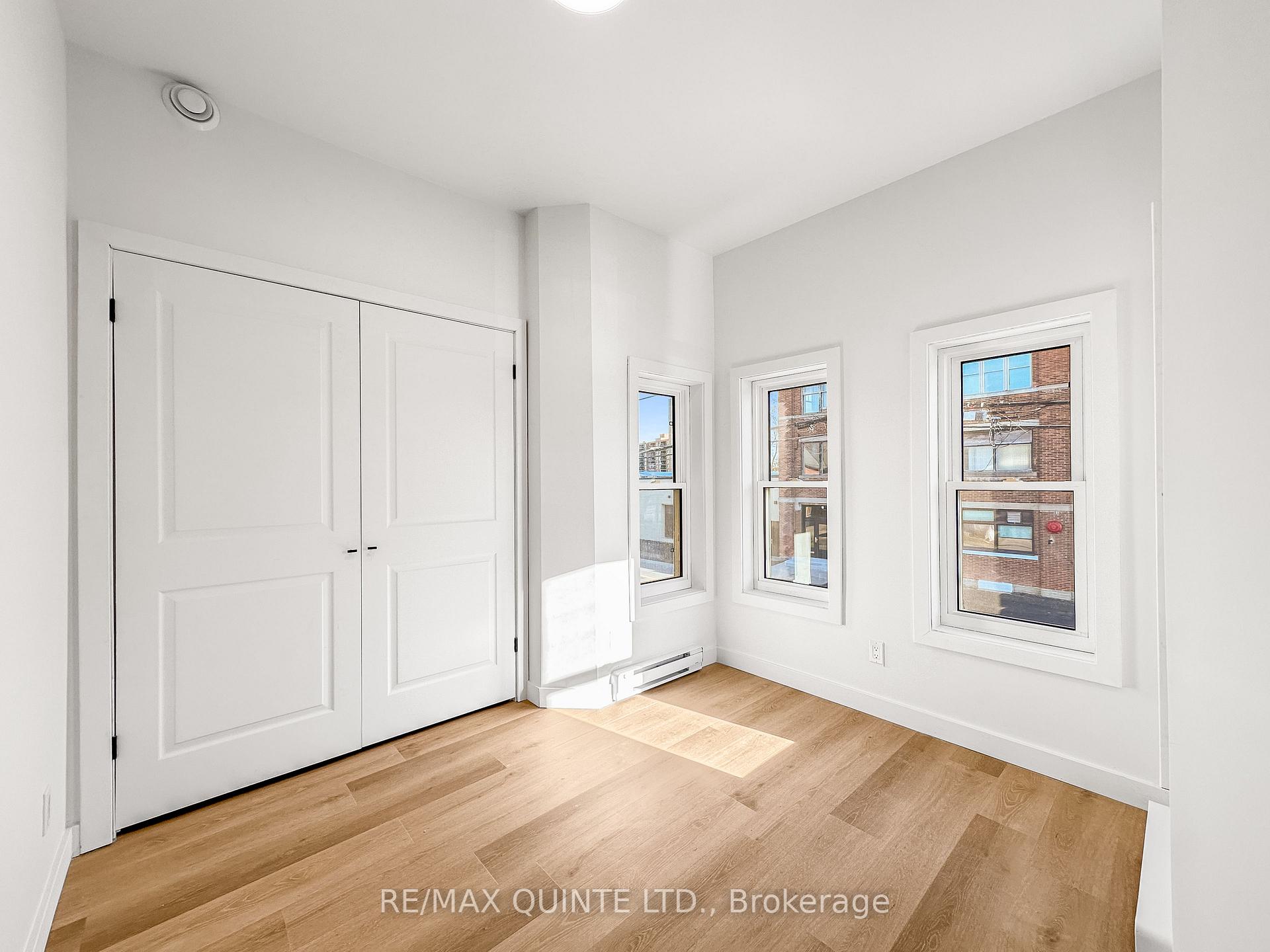 Photo 12 of 256 Coleman Street, Belleville, Belleville Ward — HOMEH