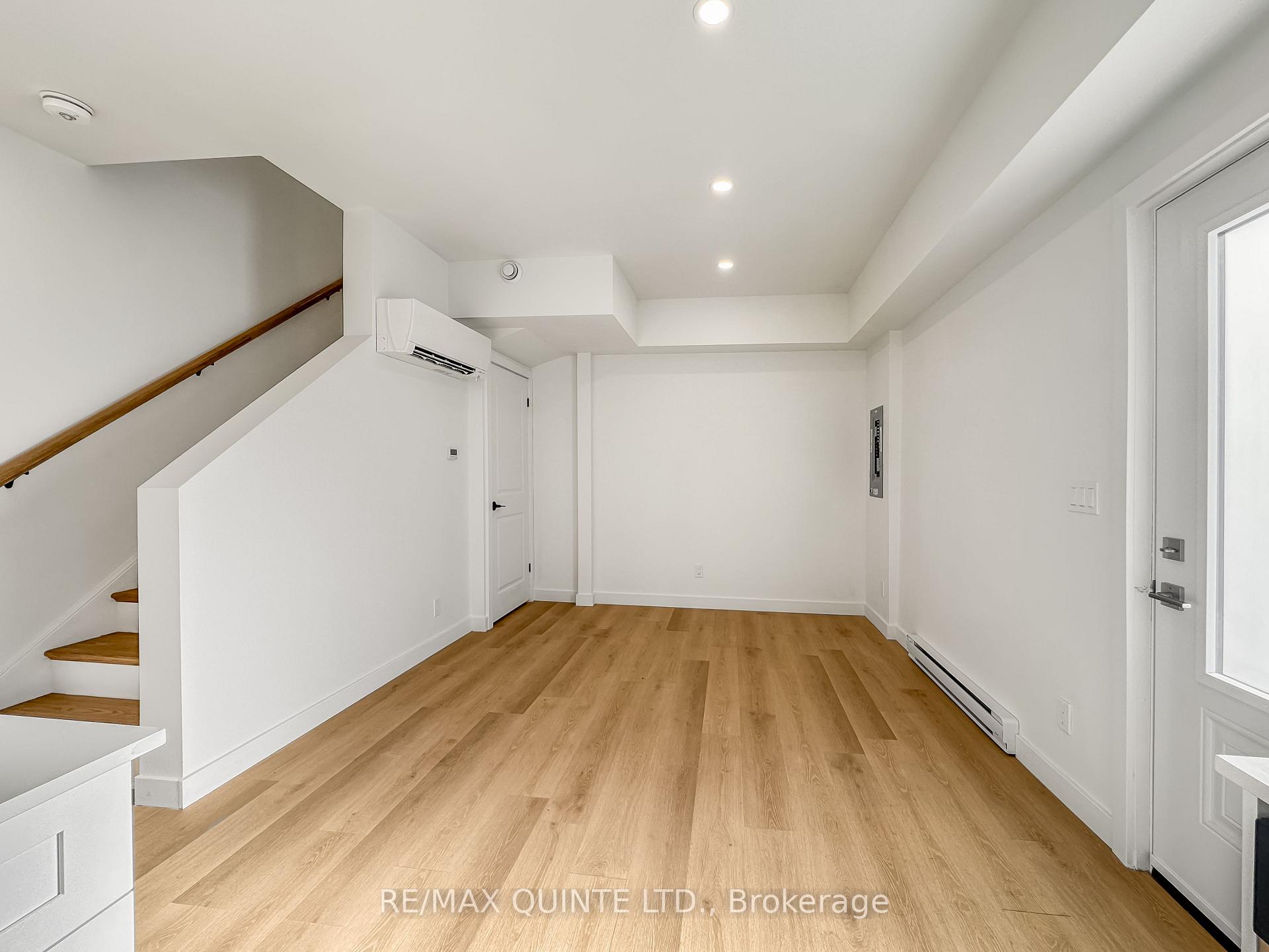 Photo 19 of 256 Coleman Street, Belleville, Belleville Ward — HOMEH