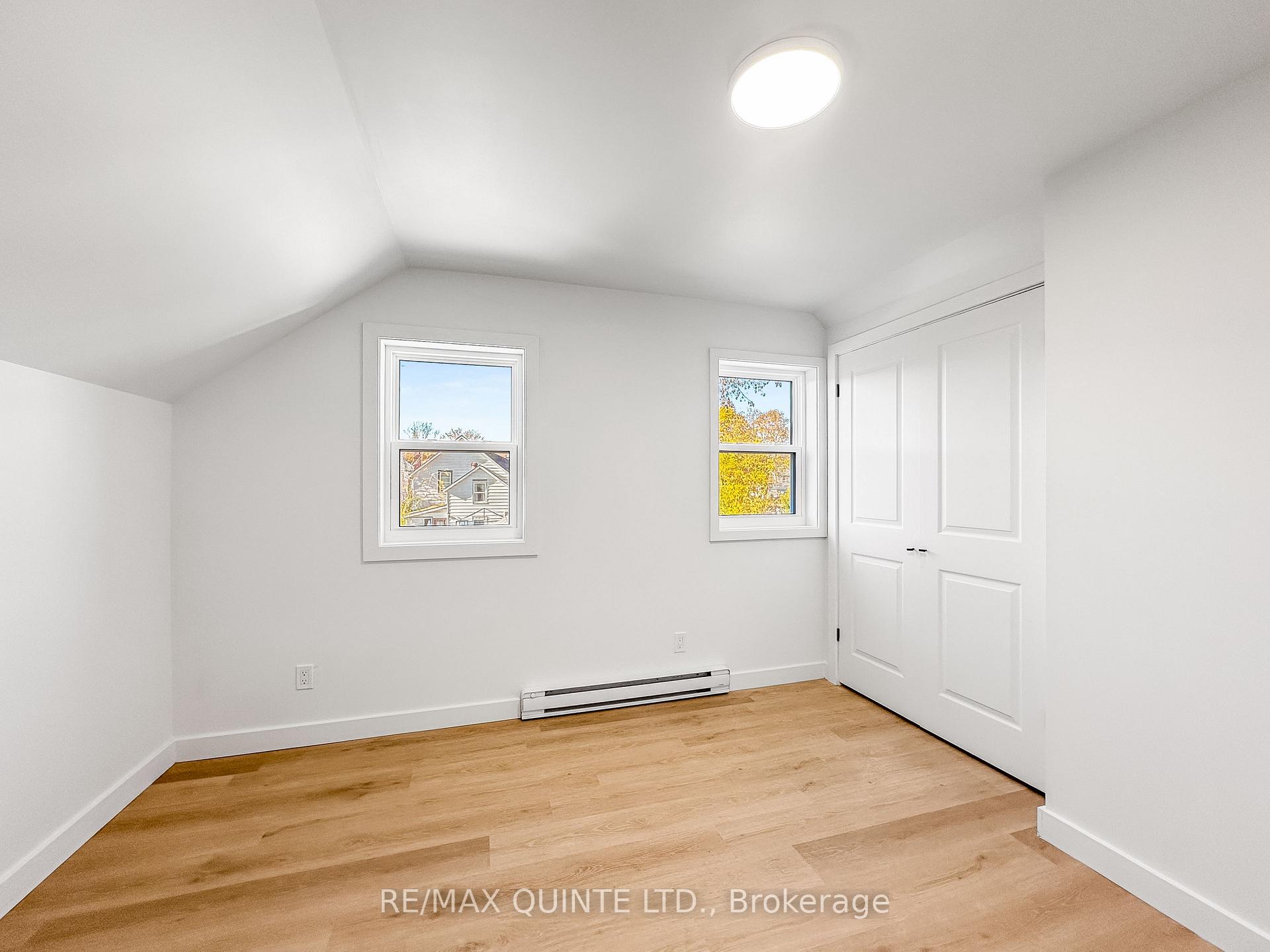 Photo 27 of 256 Coleman Street, Belleville, Belleville Ward — HOMEH