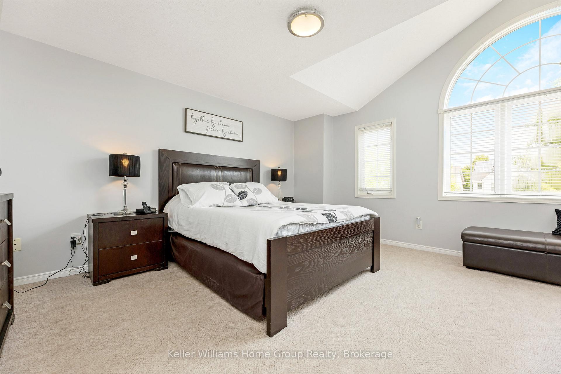 Photo 13 of 88 Doyle Drive, Guelph, Clairfields/Hanlon Business Park — HOMEH