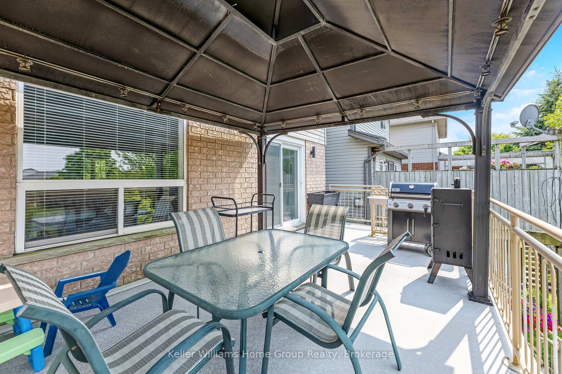 Photo 25 of 88 Doyle Drive, Guelph, Clairfields/Hanlon Business Park — HOMEH
