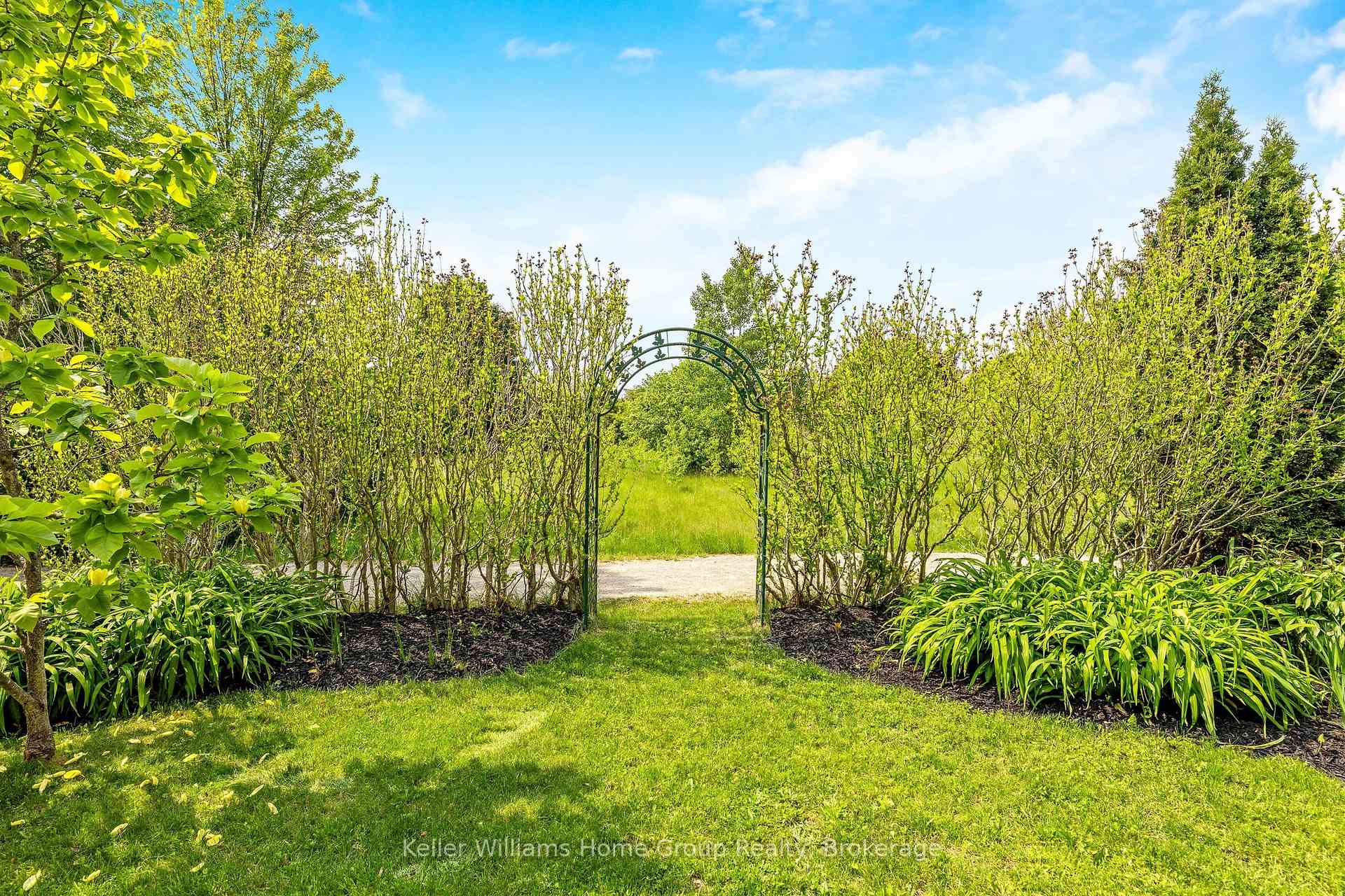Photo 29 of 88 Doyle Drive, Guelph, Clairfields/Hanlon Business Park — HOMEH