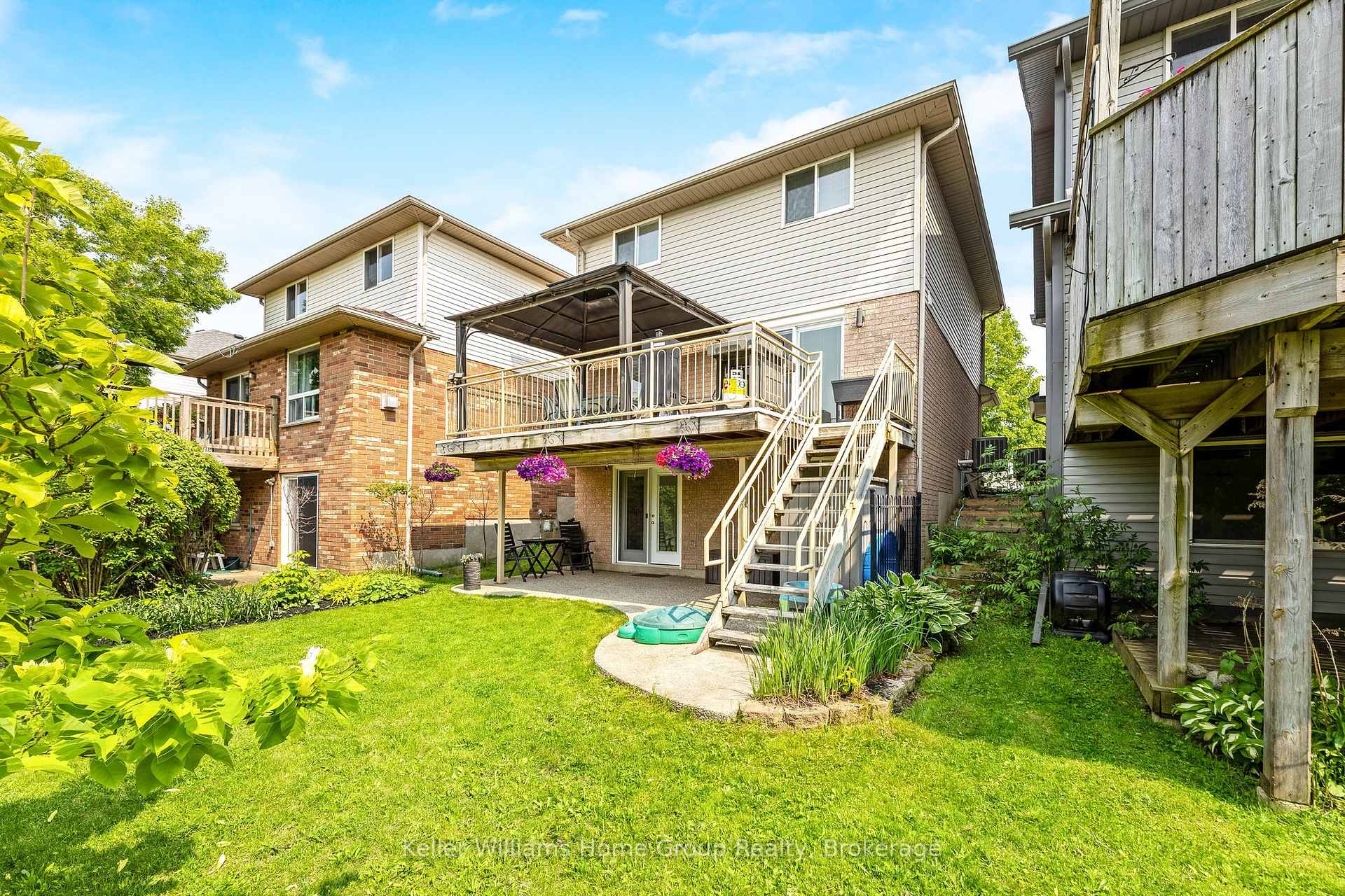 Photo 31 of 88 Doyle Drive, Guelph, Clairfields/Hanlon Business Park — HOMEH