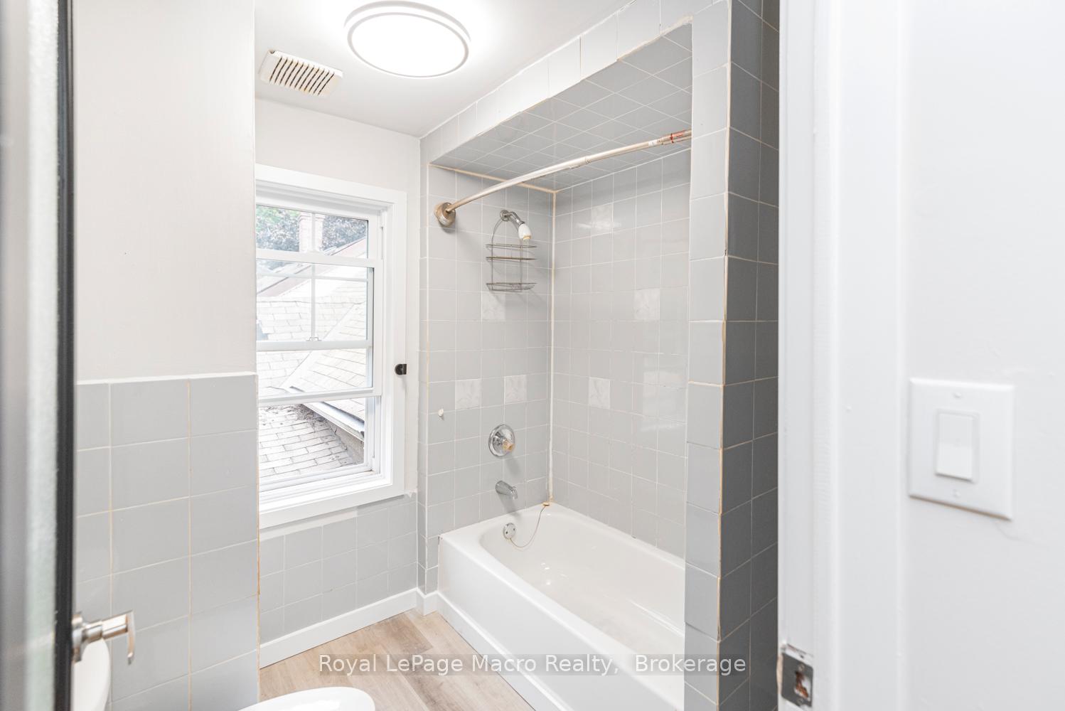 Photo 26 of 583 John Street N, Hamilton, North End — HOMEH
