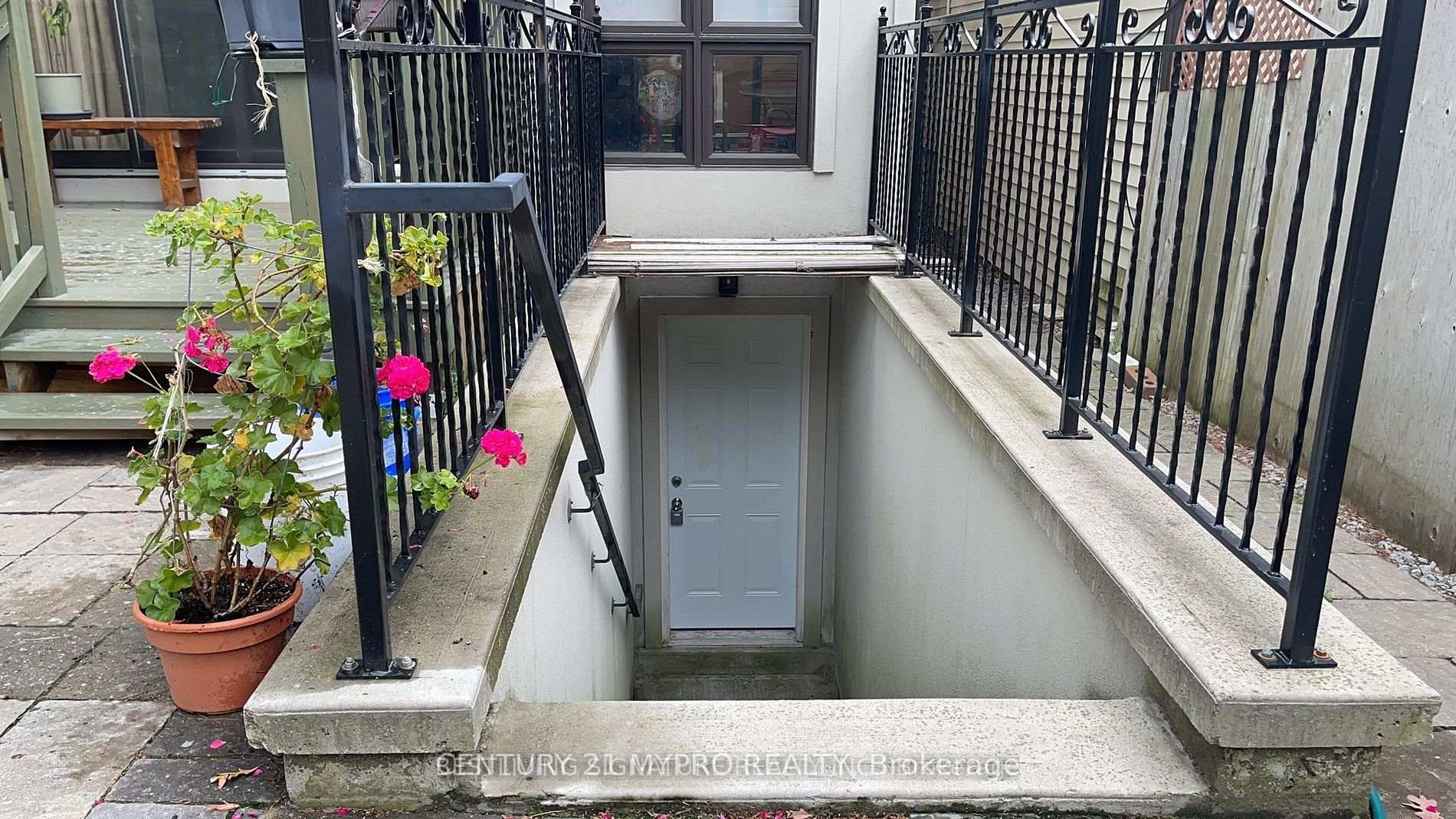 Photo 9 of 368 Balliol Street, Toronto, Mount Pleasant East — HOMEH
