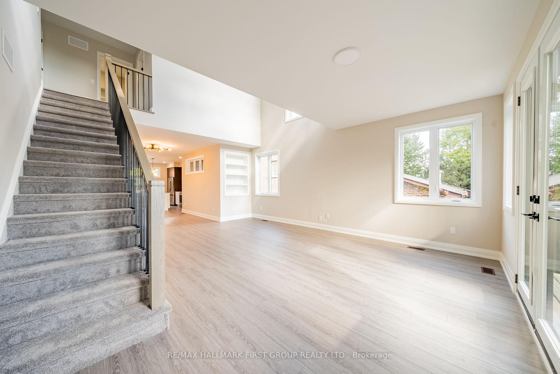 Photo 14 of 919 Dundas Street W, Whitby, Lynde Creek — HOMEH