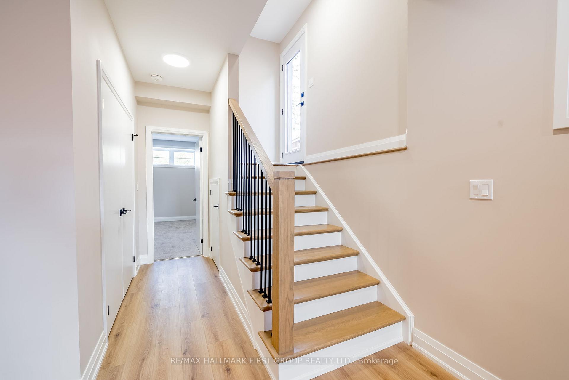 Photo 23 of 919 Dundas Street W, Whitby, Lynde Creek — HOMEH