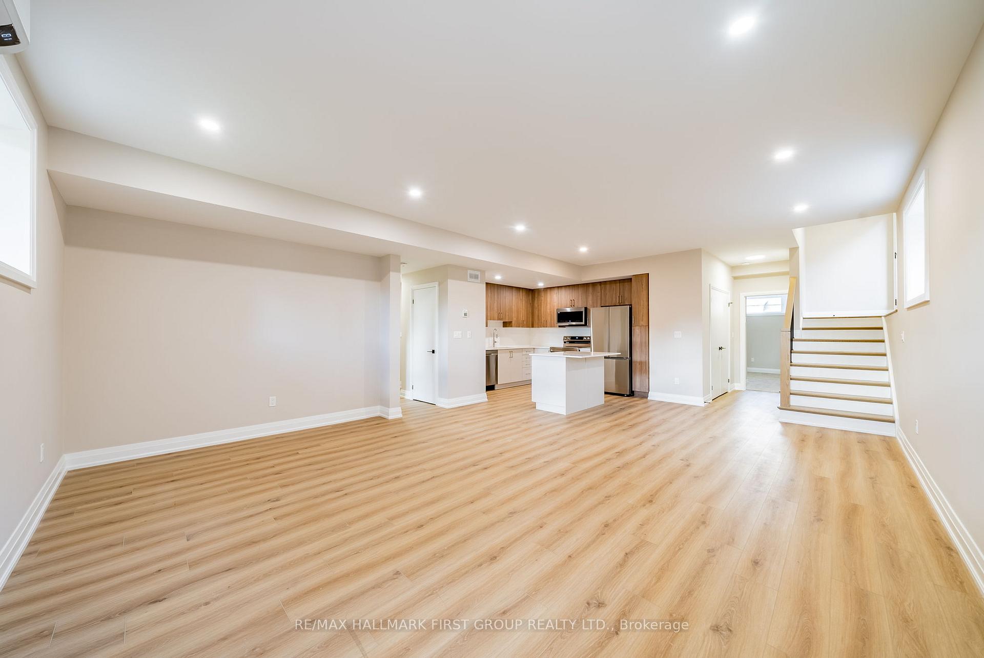 Photo 26 of 919 Dundas Street W, Whitby, Lynde Creek — HOMEH