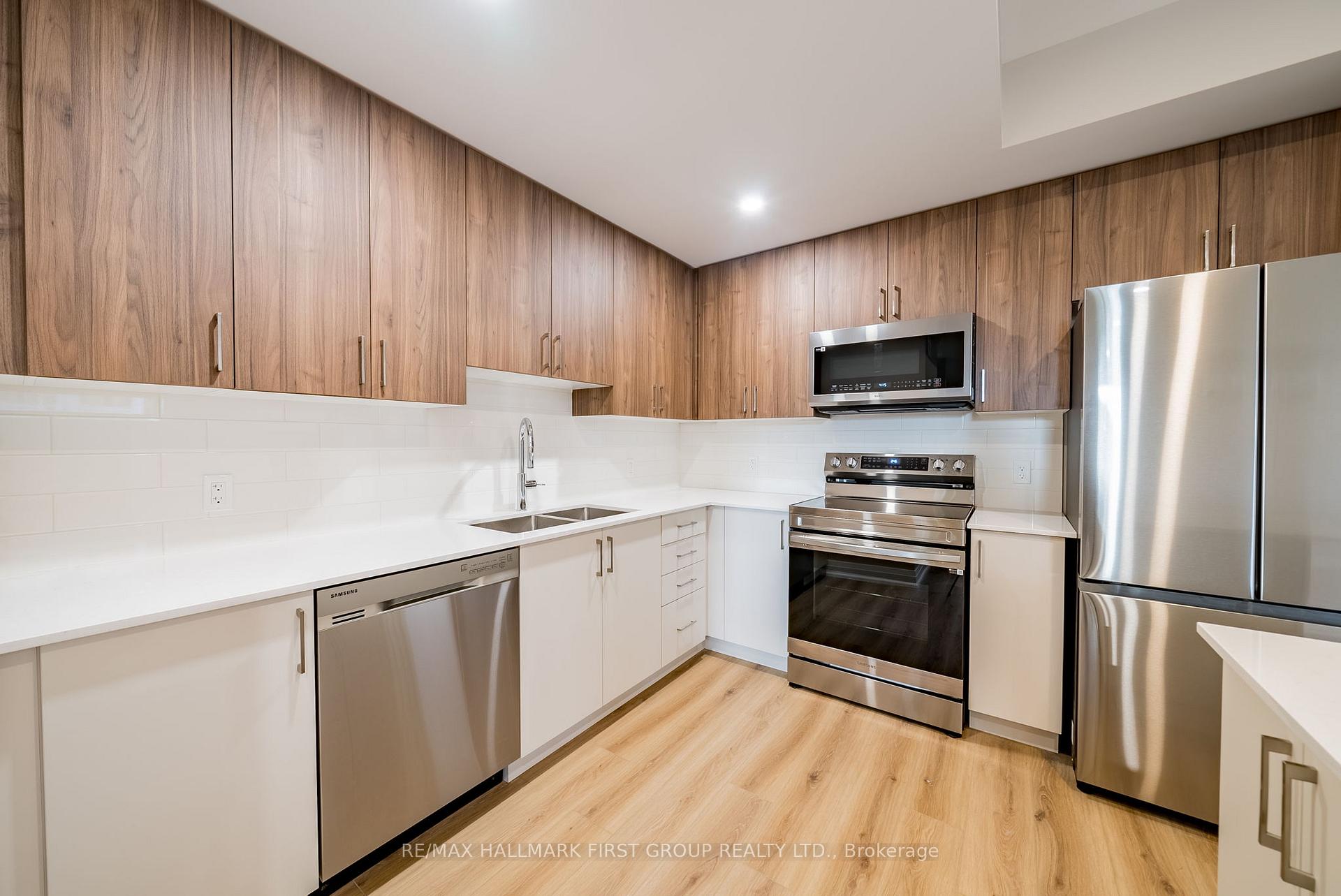 Photo 28 of 919 Dundas Street W, Whitby, Lynde Creek — HOMEH