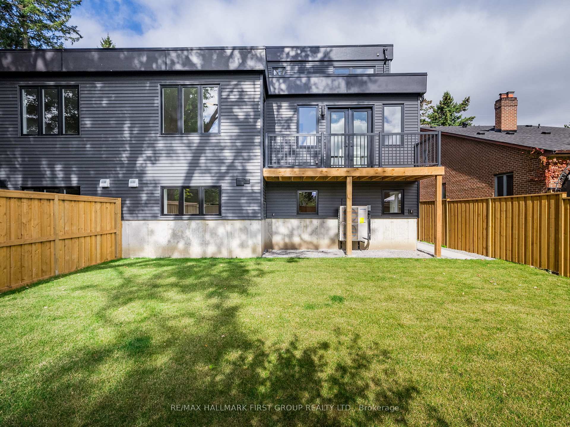 Photo 34 of 919 Dundas Street W, Whitby, Lynde Creek — HOMEH