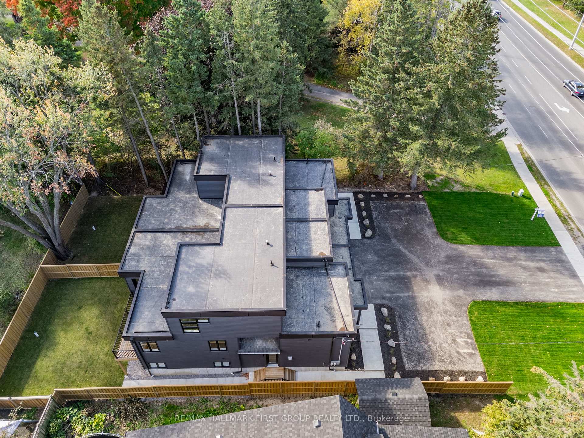 Photo 40 of 919 Dundas Street W, Whitby, Lynde Creek — HOMEH