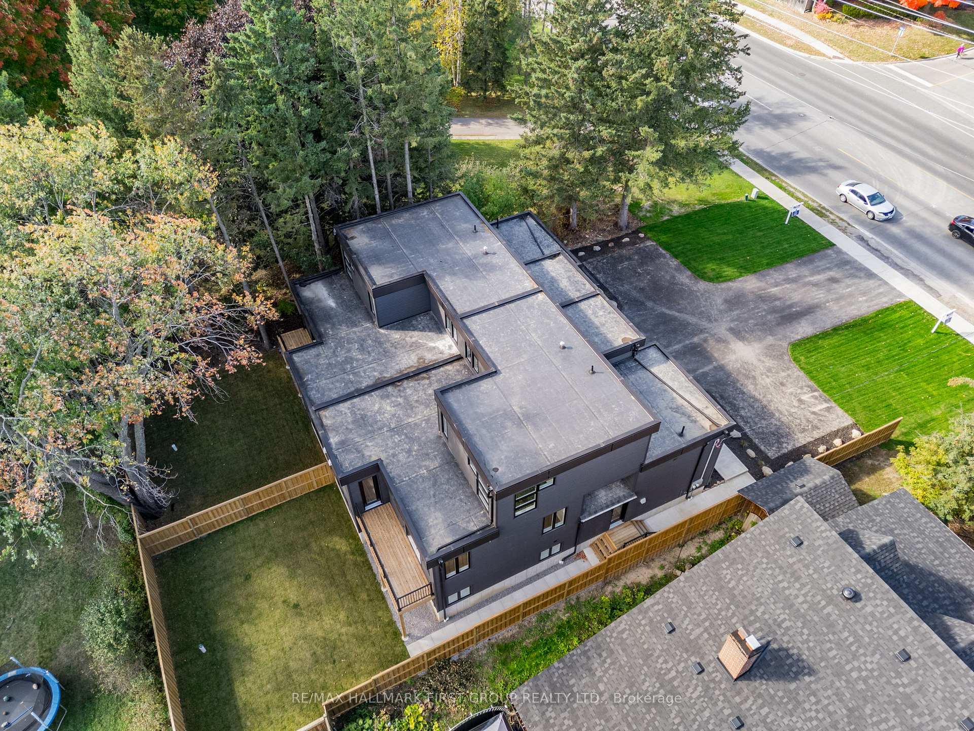 Photo 38 of 919 Dundas Street W, Whitby, Lynde Creek — HOMEH