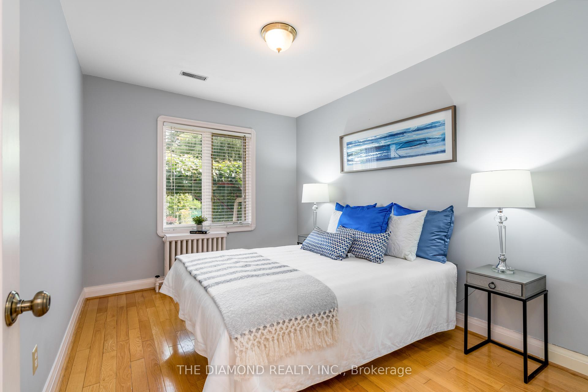 Photo 21 of 213 Glenwood Crescent, Toronto, O'Connor-Parkview — HOMEH