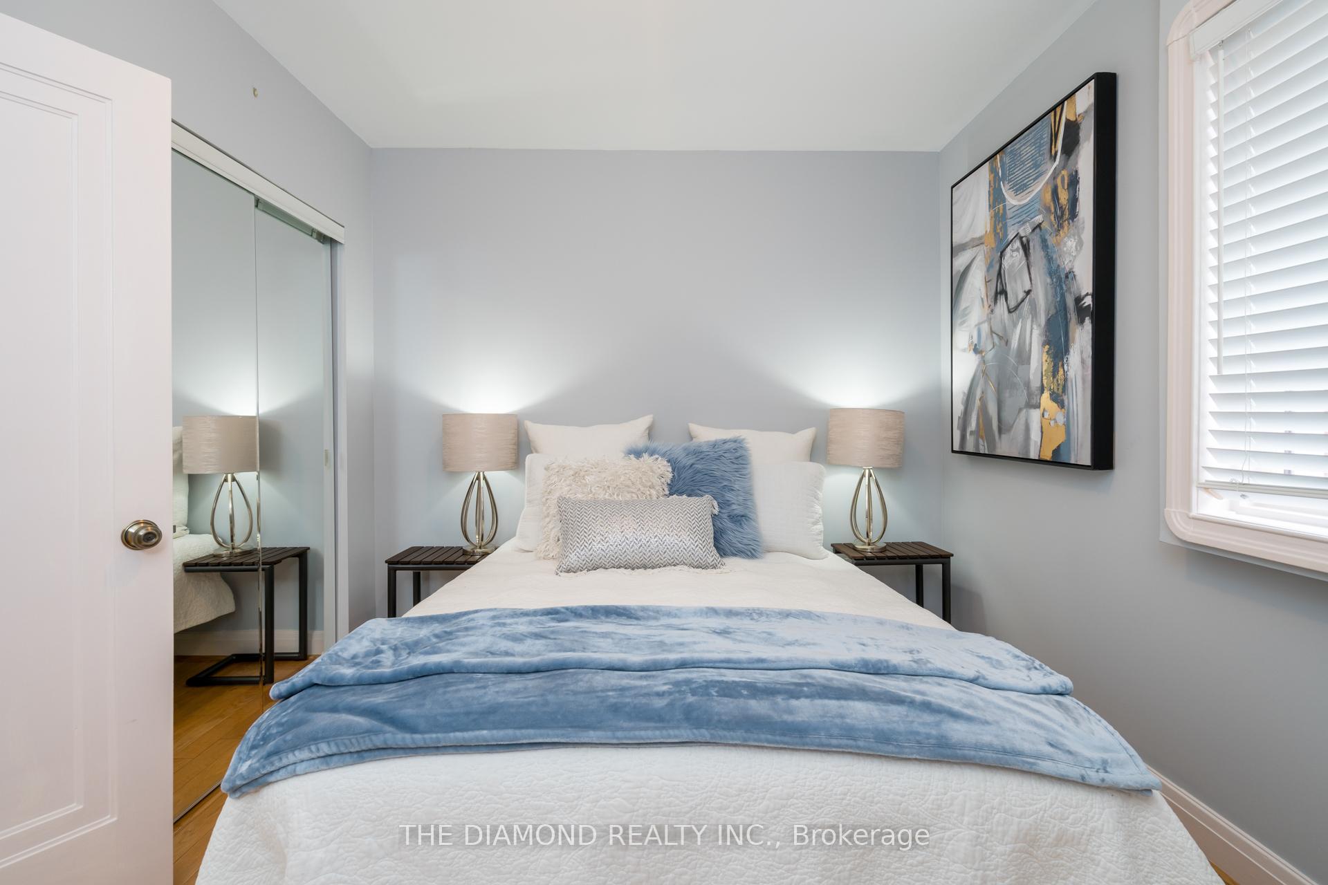 Photo 23 of 213 Glenwood Crescent, Toronto, O'Connor-Parkview — HOMEH