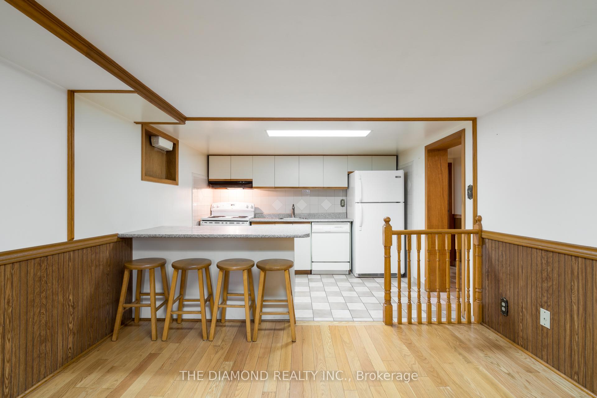 Photo 30 of 213 Glenwood Crescent, Toronto, O'Connor-Parkview — HOMEH