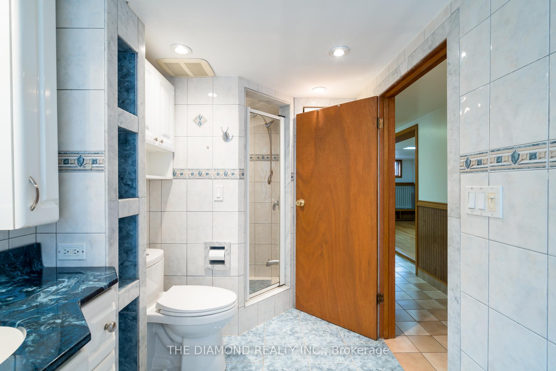 Photo 35 of 213 Glenwood Crescent, Toronto, O'Connor-Parkview — HOMEH