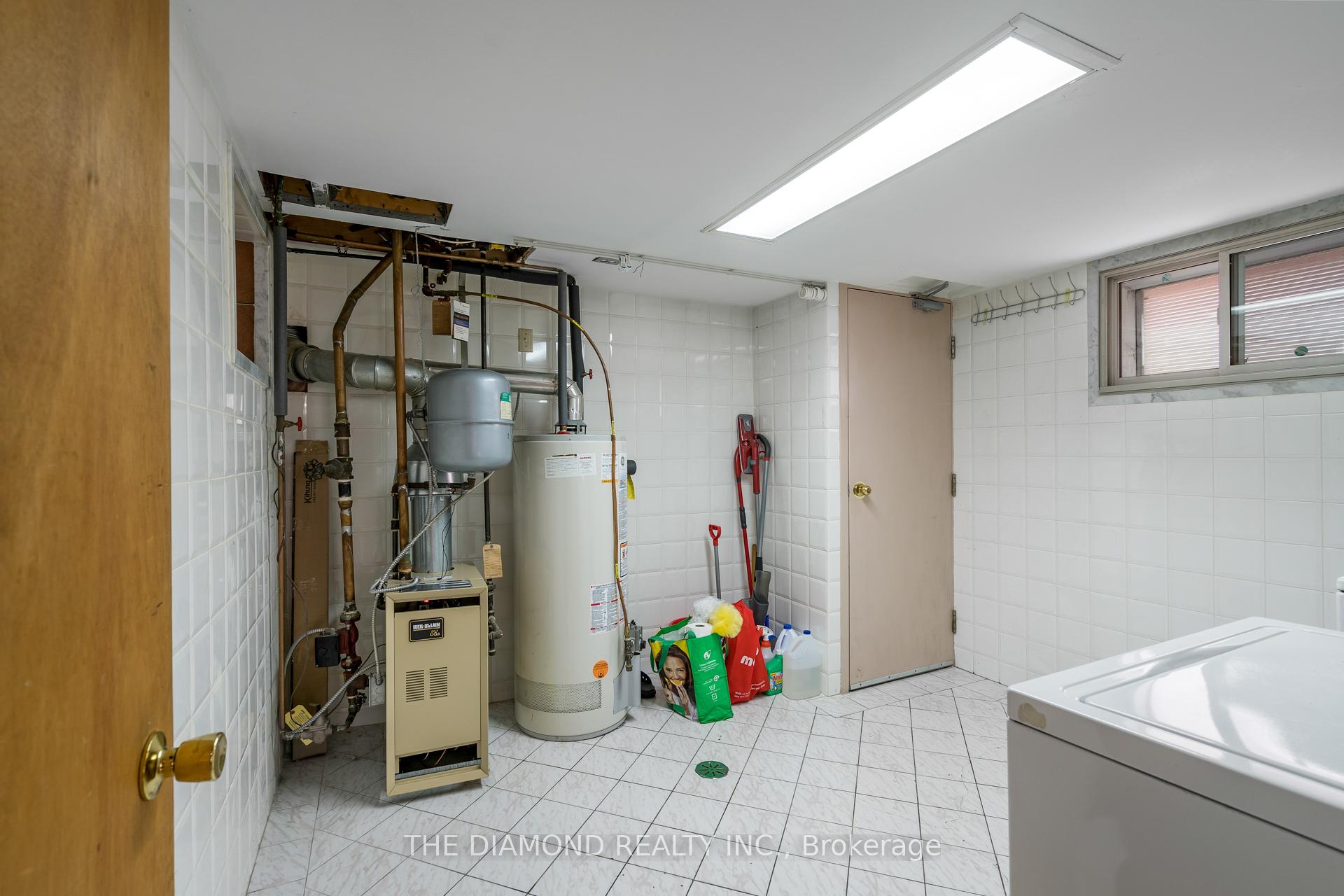 Photo 36 of 213 Glenwood Crescent, Toronto, O'Connor-Parkview — HOMEH