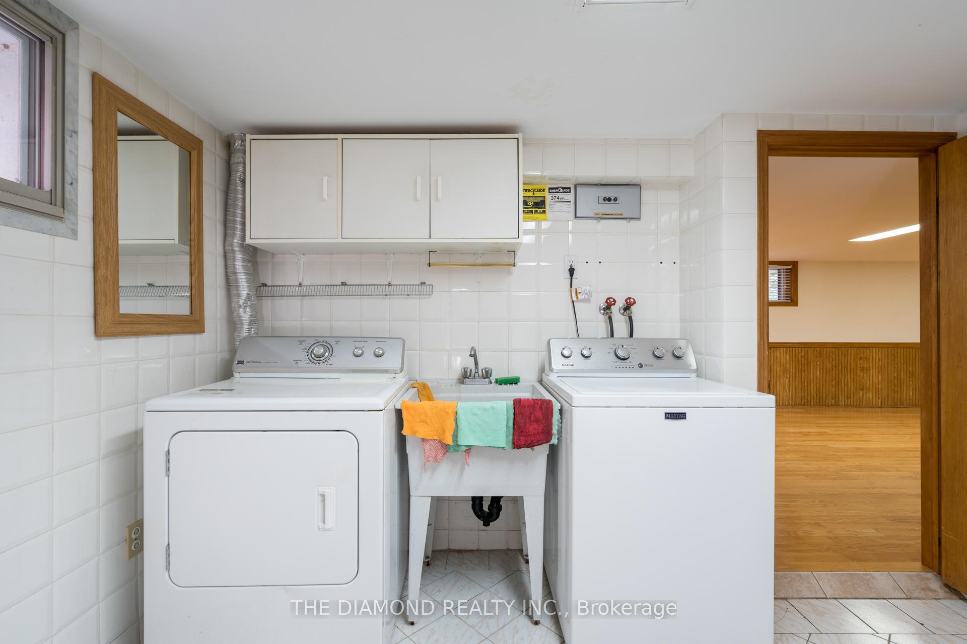 Photo 40 of 213 Glenwood Crescent, Toronto, O'Connor-Parkview — HOMEH