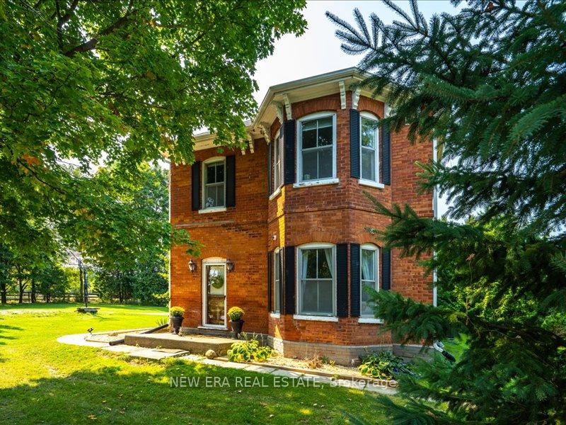 Photo 2 of 16700 10th Concession Road, King, Schomberg — HOMEH