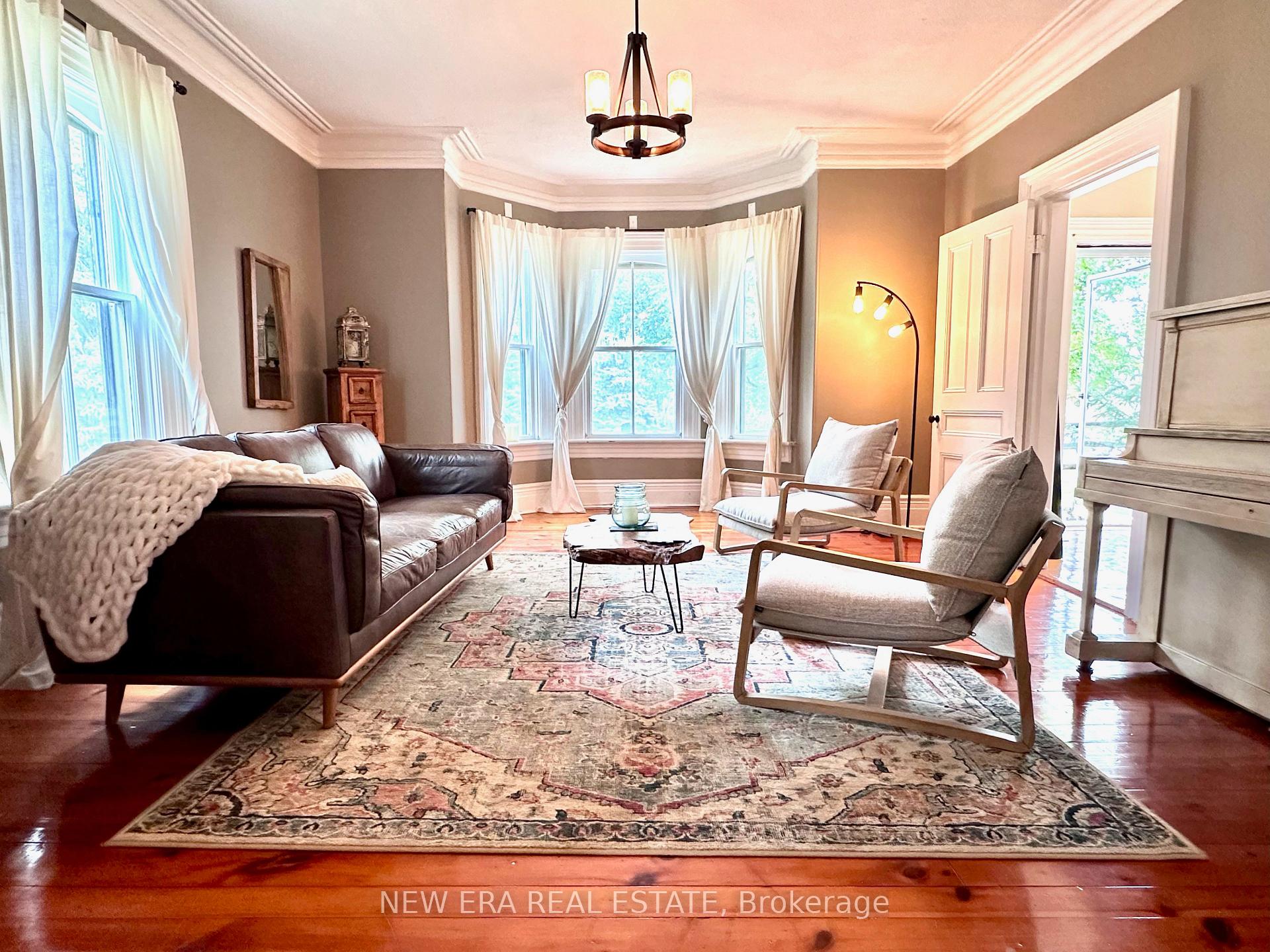 Photo 8 of 16700 10th Concession Road, King, Schomberg — HOMEH