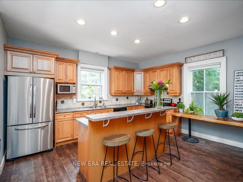 Photo 6 of 16700 10th Concession Road, King, Schomberg — HOMEH