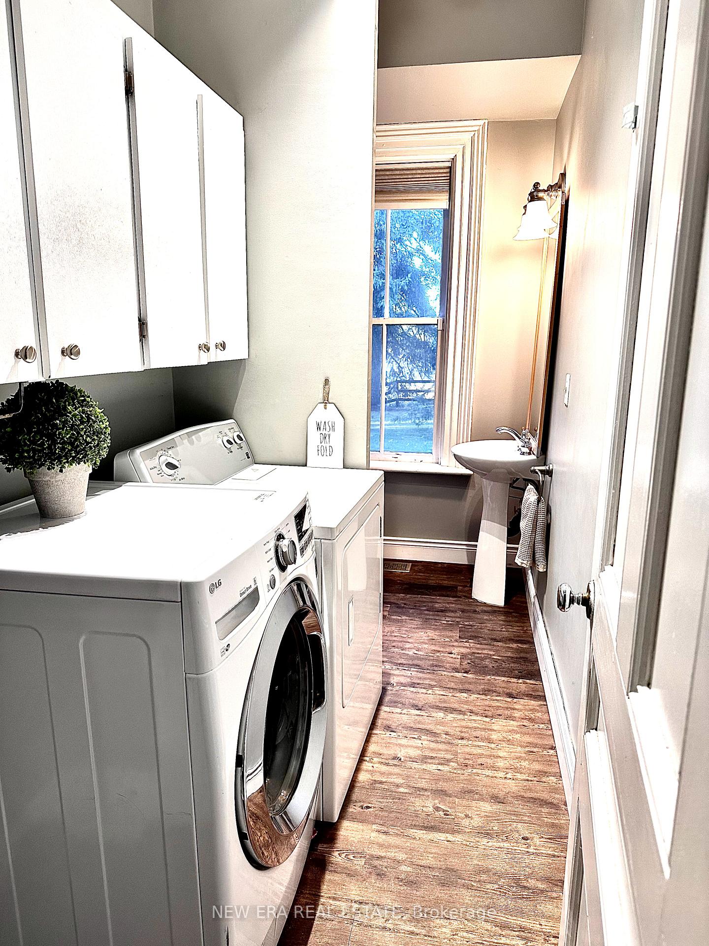 Photo 12 of 16700 10th Concession Road, King, Schomberg — HOMEH