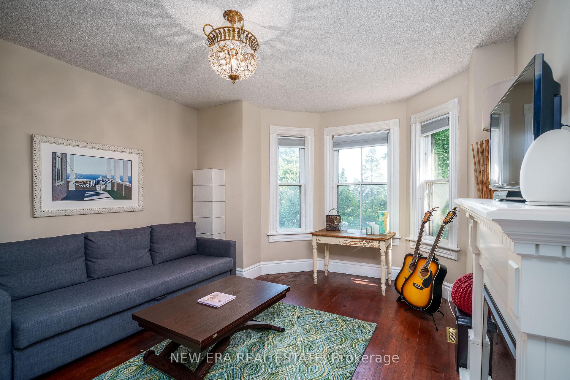 Photo 15 of 16700 10th Concession Road, King, Schomberg — HOMEH