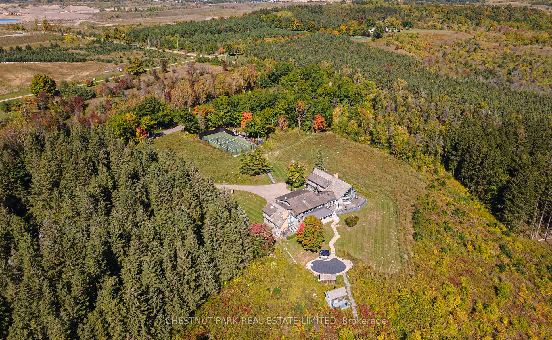 Photo 37 of 1 Northridge Trail, Caledon, Caledon Village — HOMEH