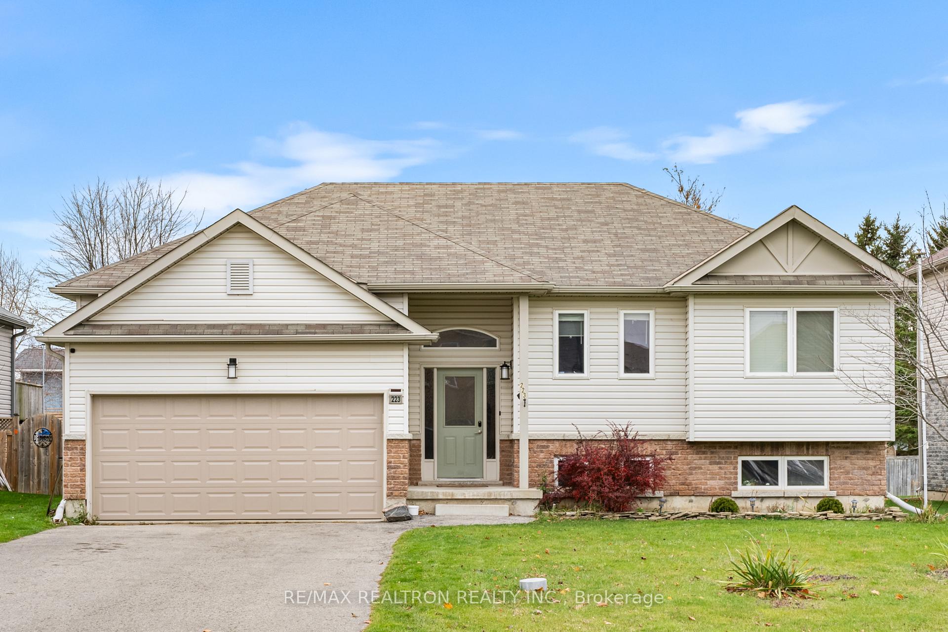 Front of 223 Aspen Ridge Drive