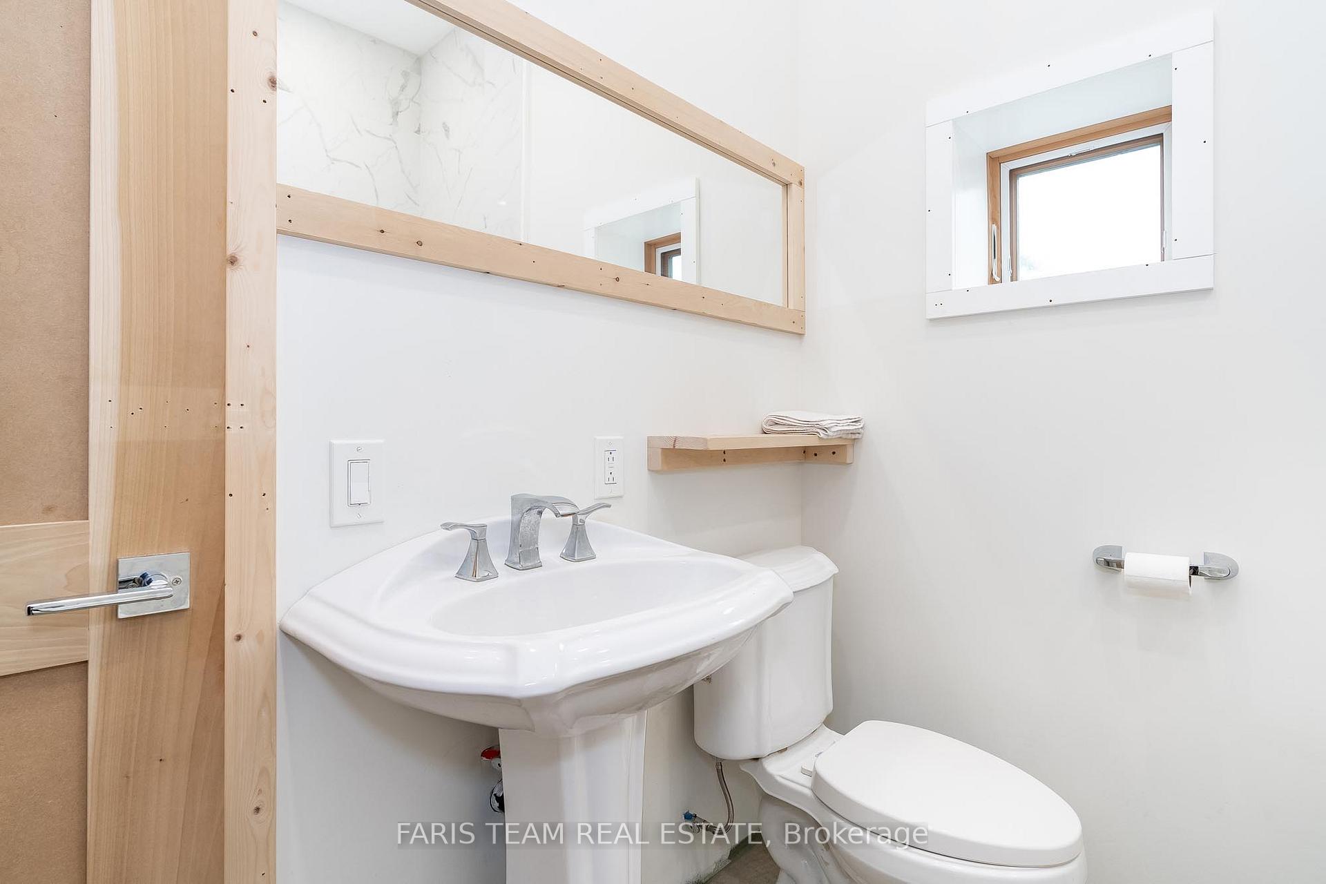 Photo 10 of 2576 Champlain Road, Tiny, Rural Tiny — HOMEH