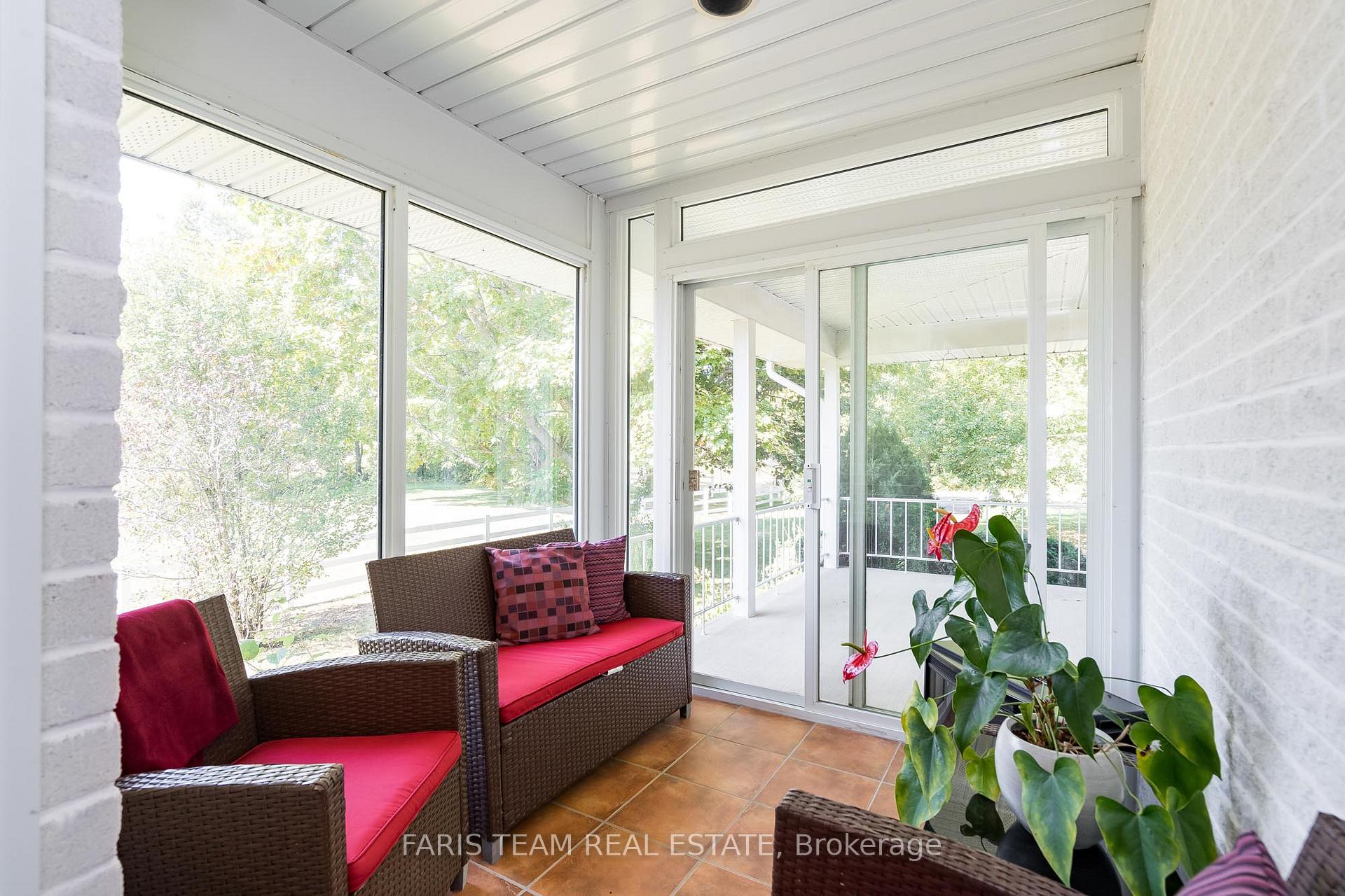 Photo 11 of 1331 Flos Road 3 E, Springwater, Rural Springwater — HOMEH