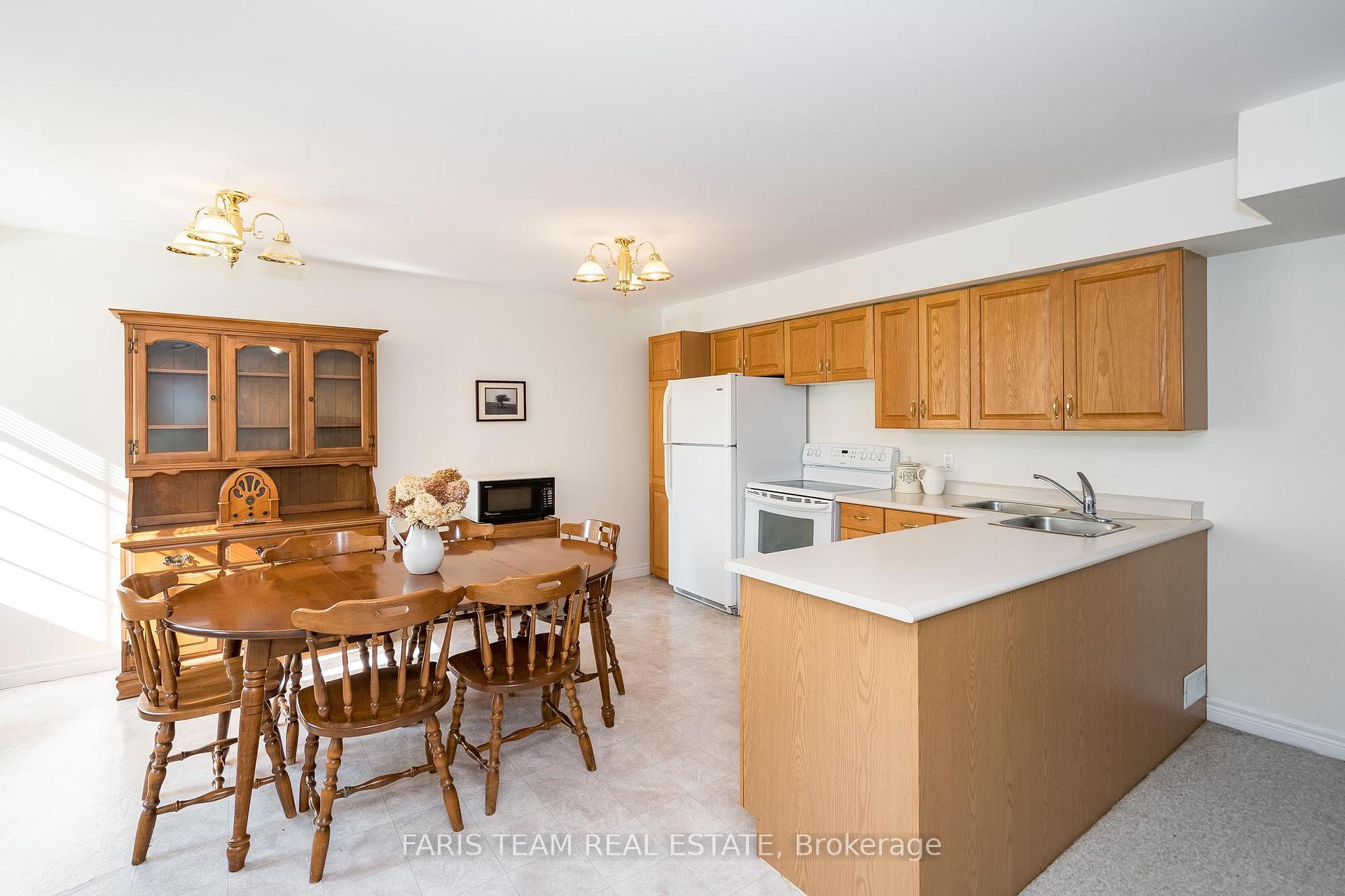 Photo 13 of 1331 Flos Road 3 E, Springwater, Rural Springwater — HOMEH