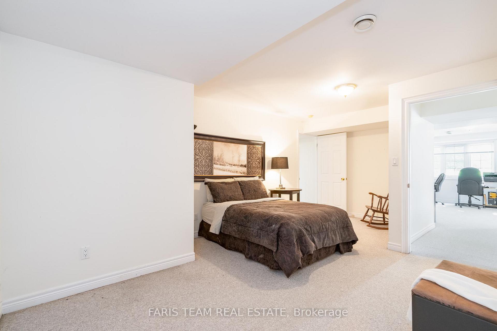Photo 18 of 1331 Flos Road 3 E, Springwater, Rural Springwater — HOMEH