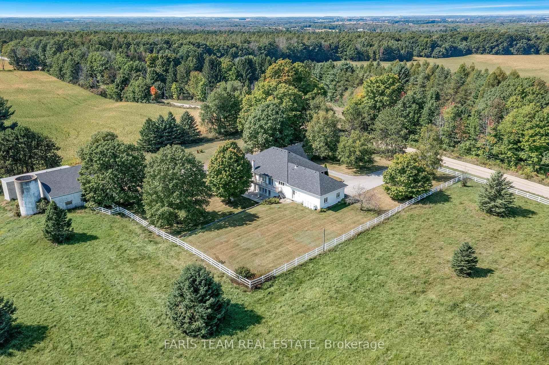 Photo 30 of 1331 Flos Road 3 E, Springwater, Rural Springwater — HOMEH