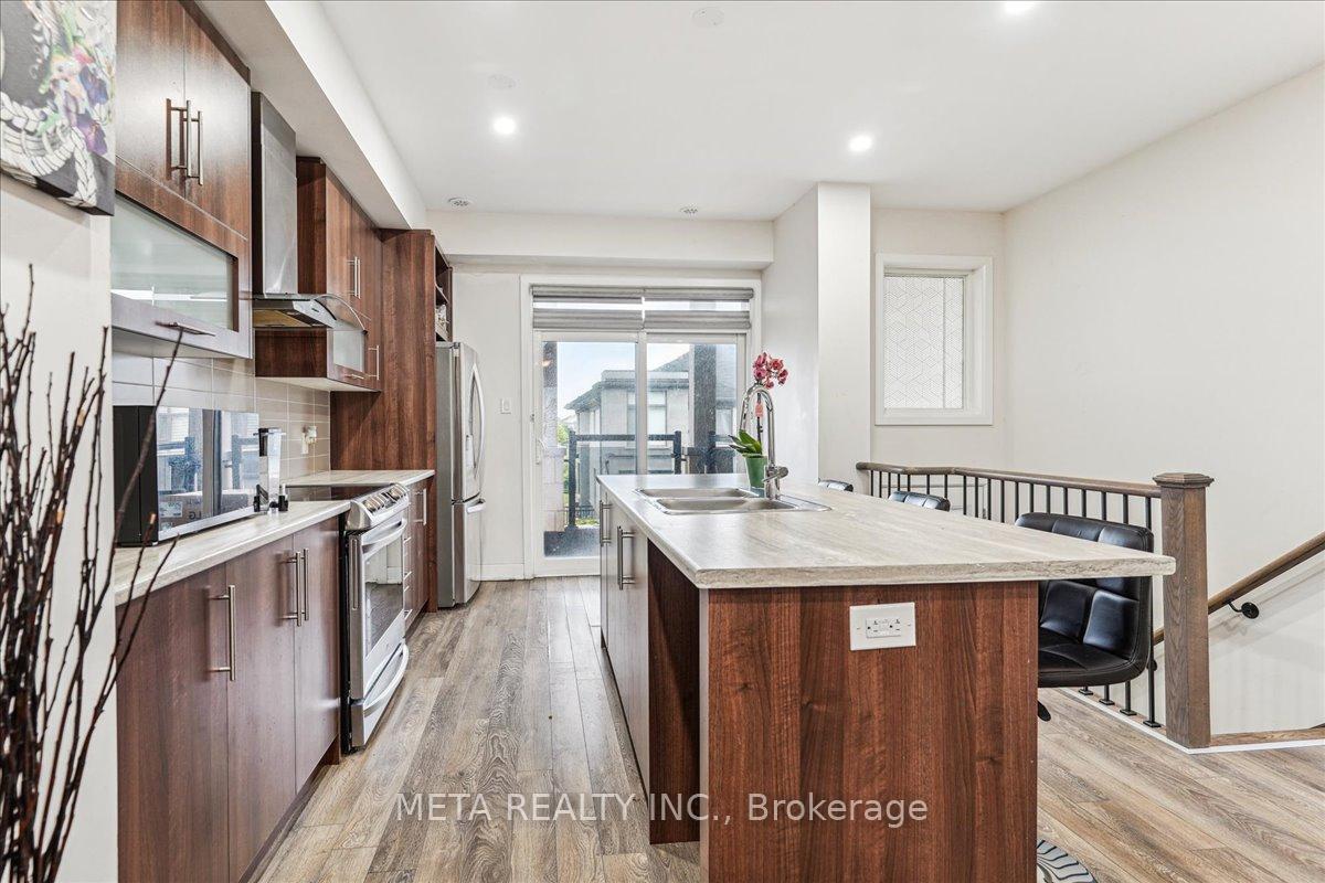 Photo 11 of 33 Donald Fleming Way, Whitby, Pringle Creek — HOMEH