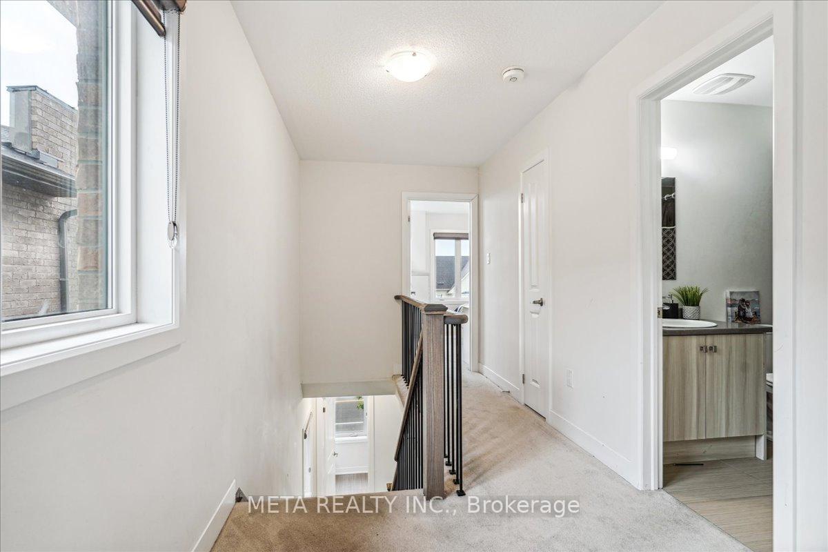 Photo 12 of 33 Donald Fleming Way, Whitby, Pringle Creek — HOMEH
