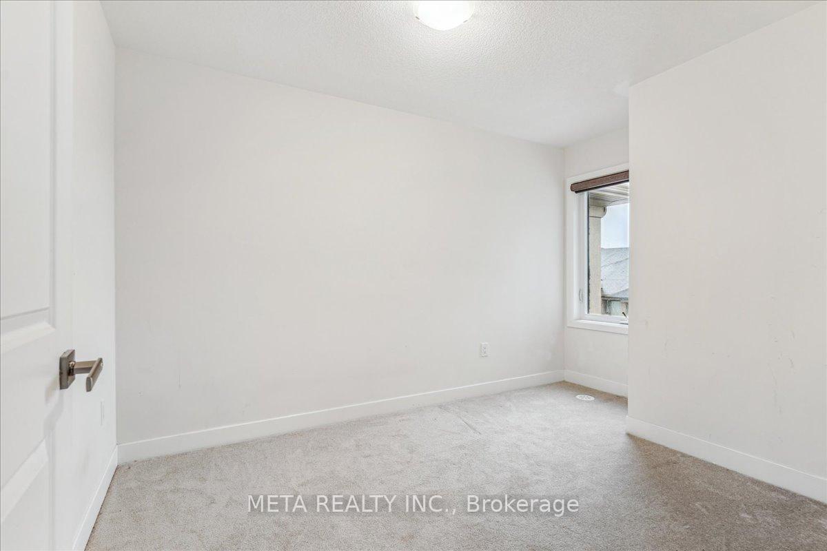 Photo 18 of 33 Donald Fleming Way, Whitby, Pringle Creek — HOMEH