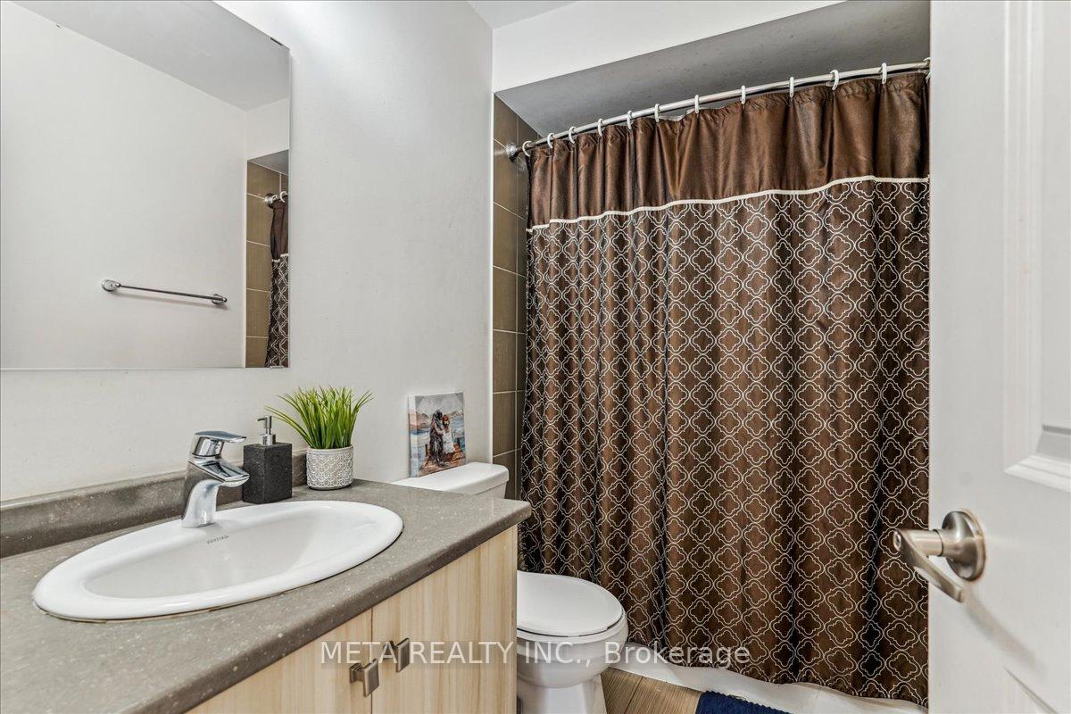Photo 23 of 33 Donald Fleming Way, Whitby, Pringle Creek — HOMEH