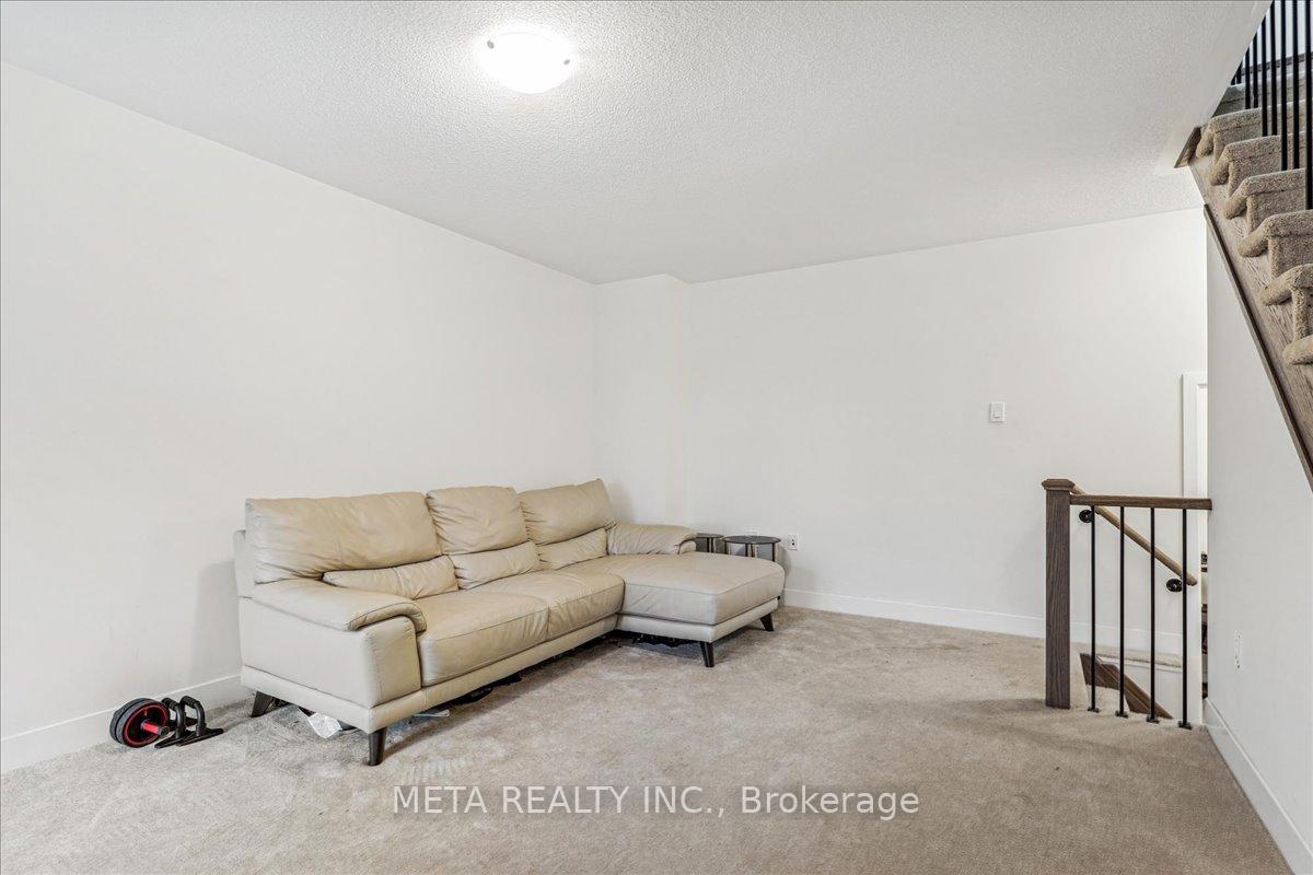 Photo 25 of 33 Donald Fleming Way, Whitby, Pringle Creek — HOMEH