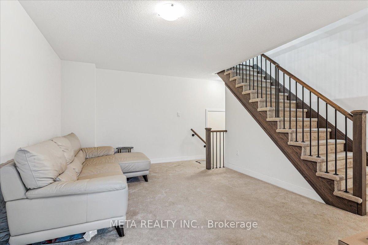 Photo 27 of 33 Donald Fleming Way, Whitby, Pringle Creek — HOMEH