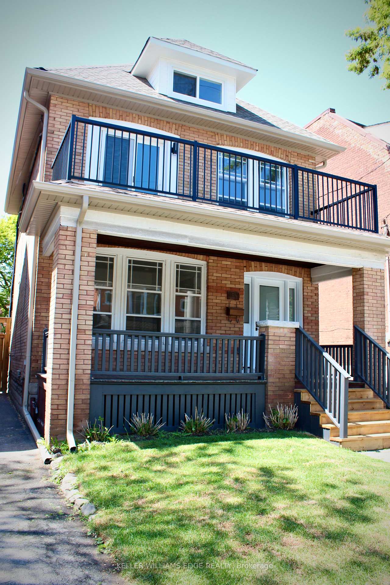 Front of 184 Burris Street