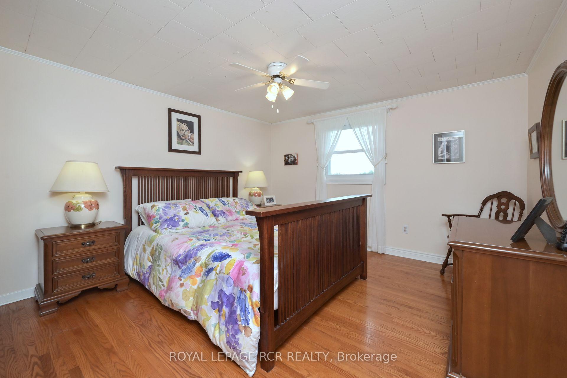 Photo 15 of 6438 9th Line, New Tecumseth, Beeton — HOMEH